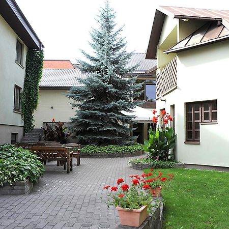 Hotel Senas Namas Alytus Esterno foto